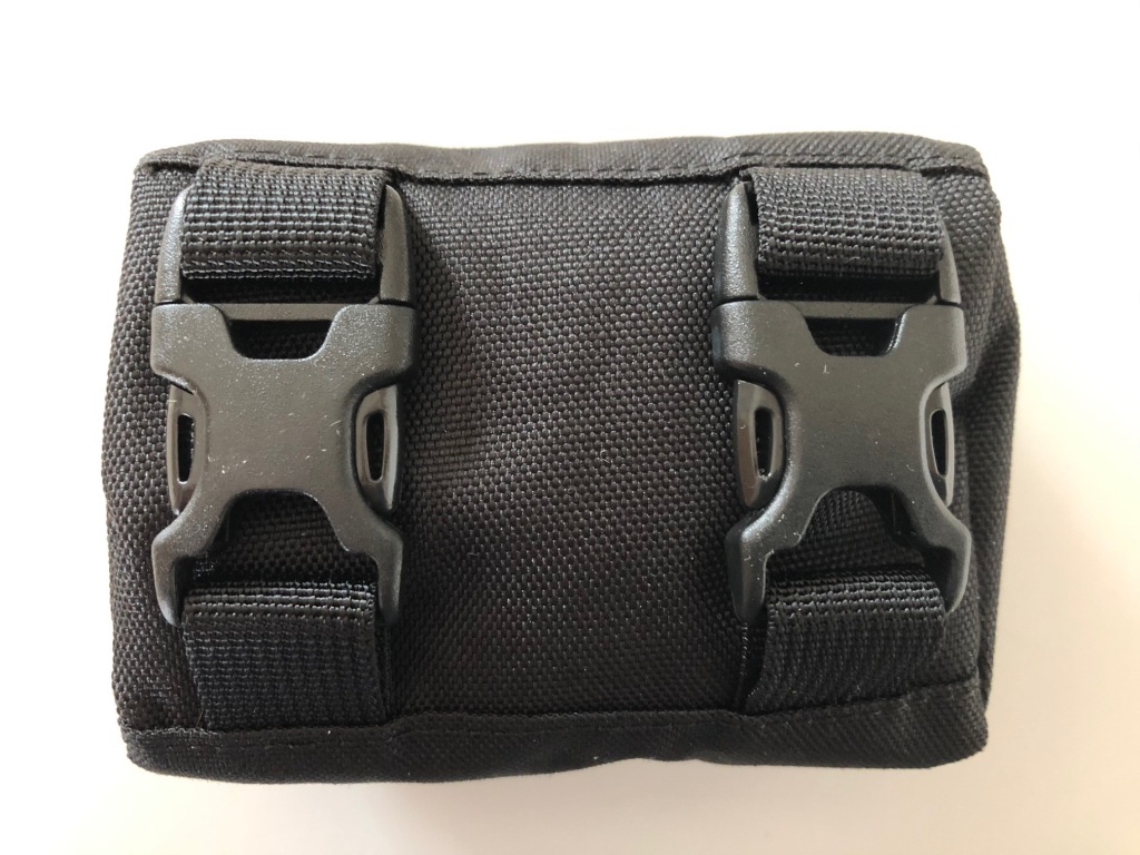 Pouch, back view.